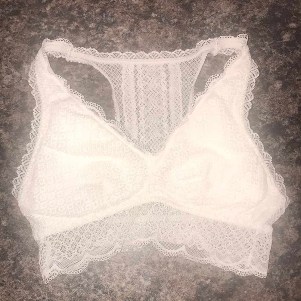 AERIE BRALETTE XS NEW CONDITION